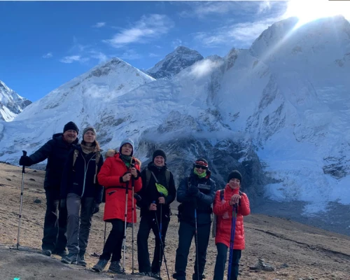 Everest and neigbour mountains from one the way down kalapathar
