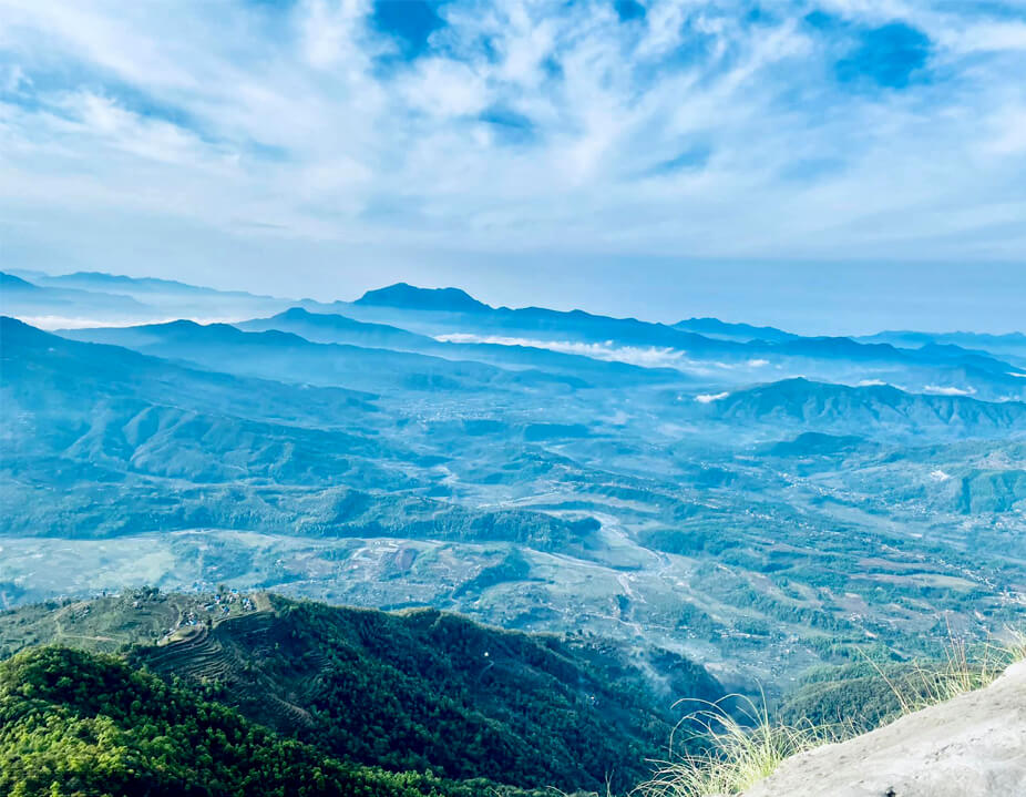 valley view from Rainaskot 